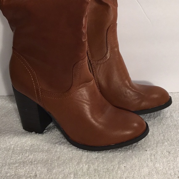 BROWN KNEE HIGH LADIES BOOTS—NWOT - Picture 3 of 8